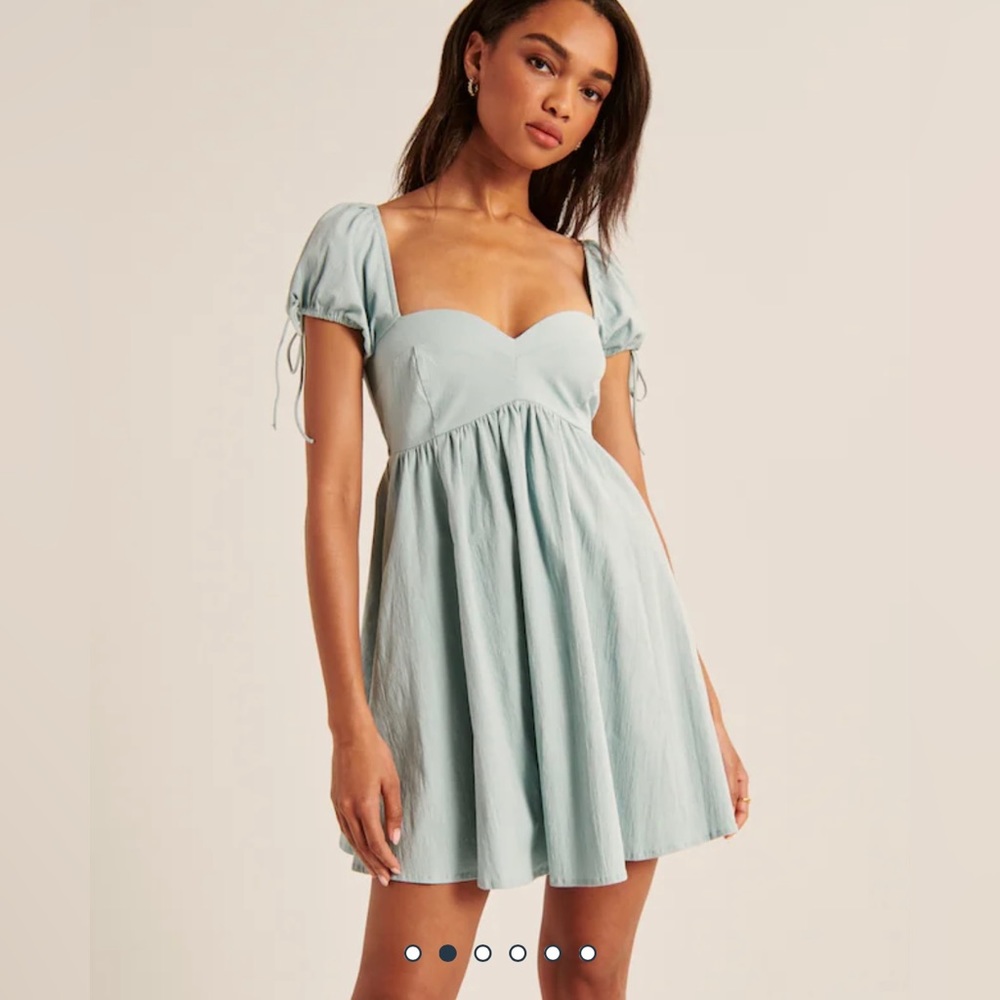 Abercrombie & Fitch - Puff Sleeve Babydoll Mini Dress in Light Blue (S)